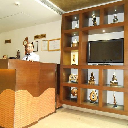 Hotel Walson Spa'O'Tel Calcutta Extérieur photo