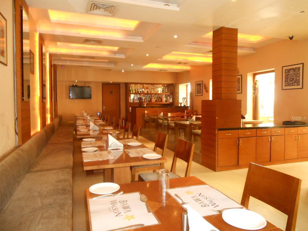 Hotel Walson Spa'O'Tel Calcutta Extérieur photo