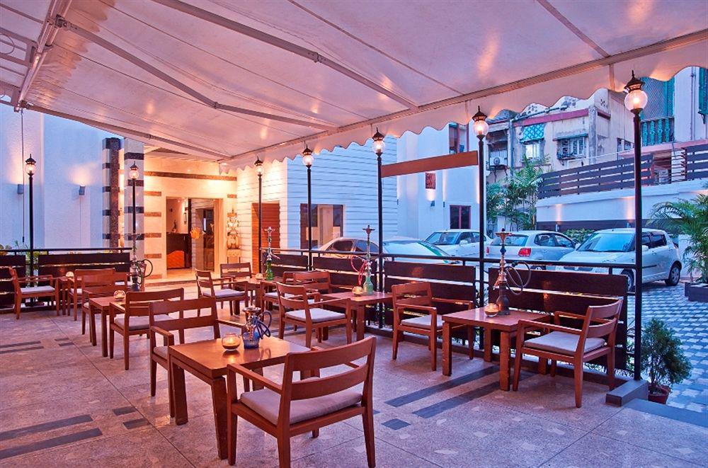 Hotel Walson Spa'O'Tel Calcutta Restaurant photo